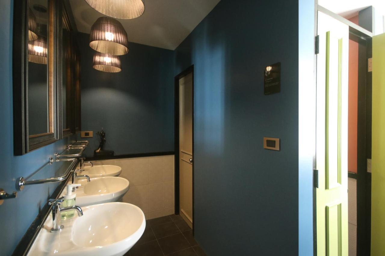 Siam Colors Hostel Бангкок Экстерьер фото